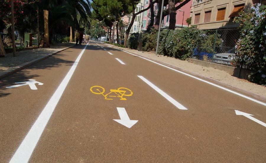 Trilocale Piazza Colombo Leilighet Sanremo Eksteriør bilde